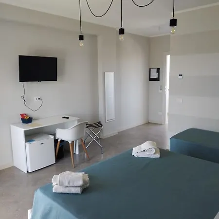 Sand Hotel