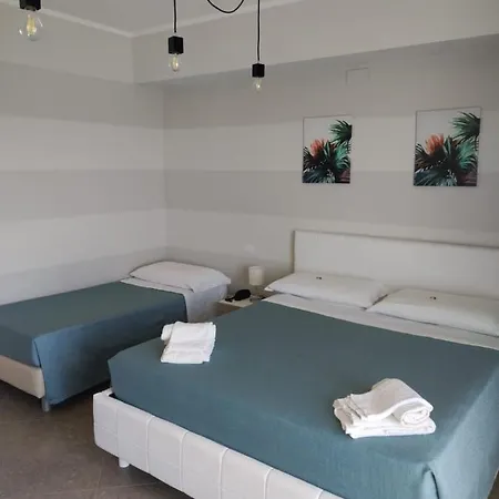 Sand Hotel ホテル 3*